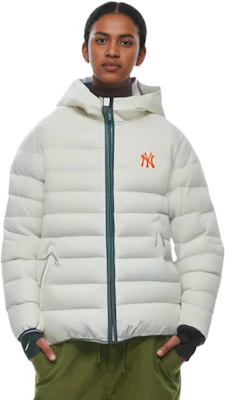 MLB FW22 Logo Lightweight Hooded Down Jacket Unisex 3ADJA0426-50BKS-2 Purchase MLB FW22 Logo Lightweight Hooded Down Jacket Unisex 3ADJA0426-50BKS-2