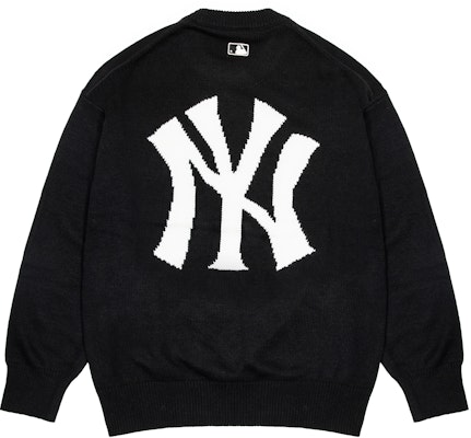 Suéter Unisex Negro MLB FW22 New York Yankees Logo Grande Cuello Redondo. 3AKPB0126-50BKS Order Suéter Unisex Negro MLB FW22 New York Yankees Logo Grande Cuello Redondo. 3AKPB0126-50BKS