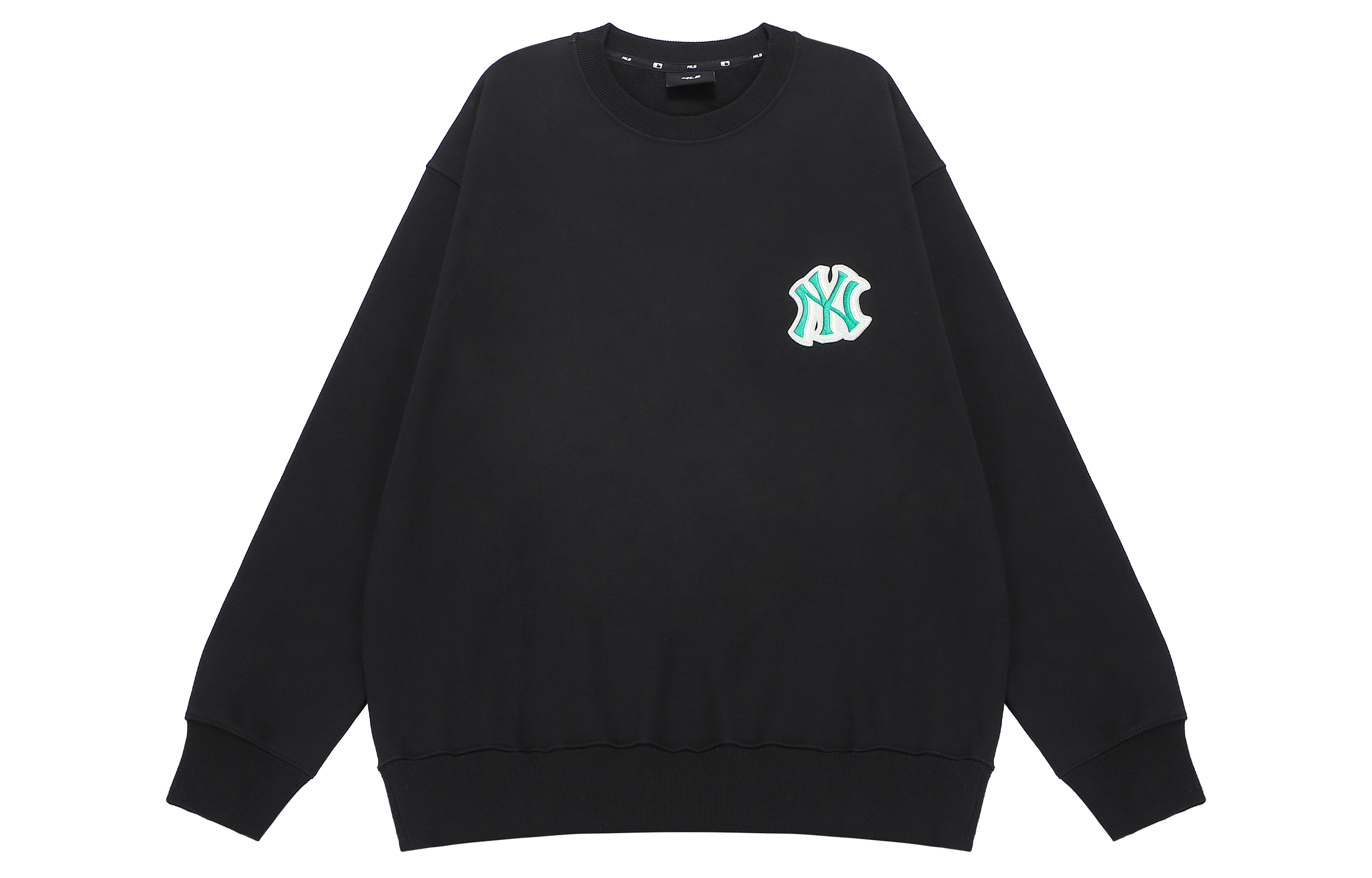 Lookbook MLB FW22 New York Yankees Logo Crewneck Sweatshirt Unisex Black 3AMTB0224-50BKS