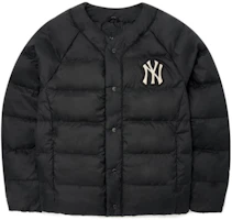 MLB FW22 Unisex Short Puffer Jacket Black with Logo Embroidery. 3ADJB0126-50BKS MLB FW22 Unisex Short Puffer Jacket Black with Logo Embroidery. 3ADJB0126-50BKS