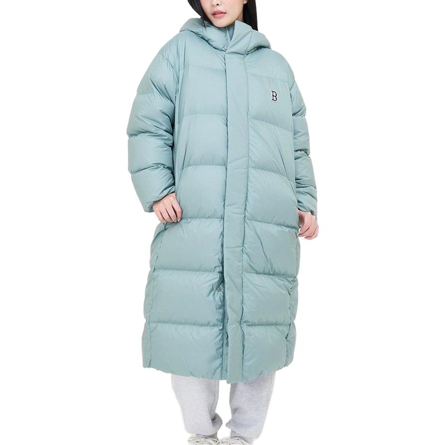 Shop MLB 波士顿红袜队宽松版徽标连帽长款羽绒服薄荷绿 男女同款 FW23. 3ADJB1136-43MTD