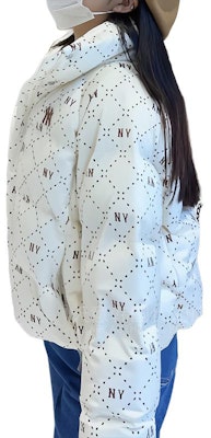 MLB FW23 ダイヤモンモノグラム柄ルーズフィット中綿ジャケットクリームユニセックス 3FDJM0136-50CRD Shop MLB FW23 ダイヤモンモノグラム柄ルーズフィット中綿ジャケットクリームユニセックス 3FDJM0136-50CRD