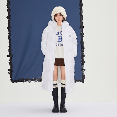 MLB FW23 洛杉磯道奇隊刺繡Logo長版羽絨外套 白色 男女款 3ADJB1436-07WHS Shop MLB FW23 洛杉磯道奇隊刺繡Logo長版羽絨外套 白色 男女款 3ADJB1436-07WHS