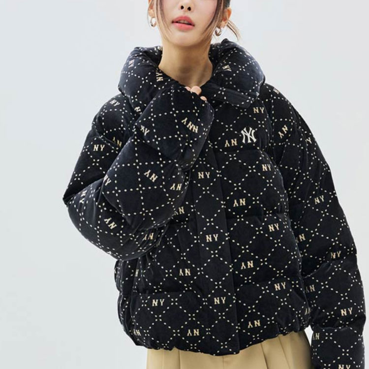 Purchase Chaqueta Acolchada Unisex MLB FW23 Monograma Estampado Completo Negra. 3FDJM0136-50BKS