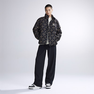 MLB FW23 紐約洋基隊短版羽絨外套 黑色男女通用款. 3ADJM0536-50BKS Purchase MLB FW23 紐約洋基隊短版羽絨外套 黑色男女通用款. 3ADJM0536-50BKS