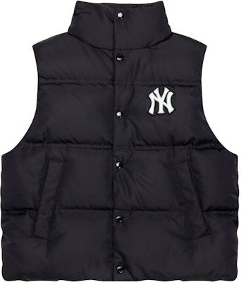 MLB FW23 Rompi Tebal Logo New York Yankees Hitam Unisex 3ADVV0136-50BKS Order MLB FW23 Rompi Tebal Logo New York Yankees Hitam Unisex 3ADVV0136-50BKS