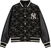 MLB FW23 New York Yankees Plaid Monogram Baseball Jacket Unisex Black 3AJPM0634-50BKS MLB FW23 New York Yankees Plaid Monogram Baseball Jacket Unisex Black 3AJPM0634-50BKS