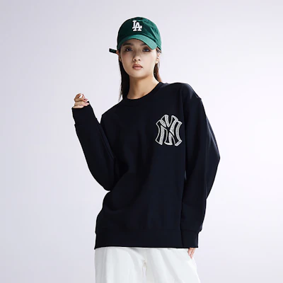 MLB FW23 紐約洋基隊黑色男女款套頭圓領衛衣 3AMTB0434-50BKS Cheap MLB FW23 紐約洋基隊黑色男女款套頭圓領衛衣 3AMTB0434-50BKS