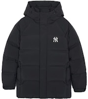 MLB FW23 New York Yankees Unisex Black Logo Puffer Jacket. 3ADJBS136-50BKS MLB FW23 New York Yankees Unisex Black Logo Puffer Jacket. 3ADJBS136-50BKS