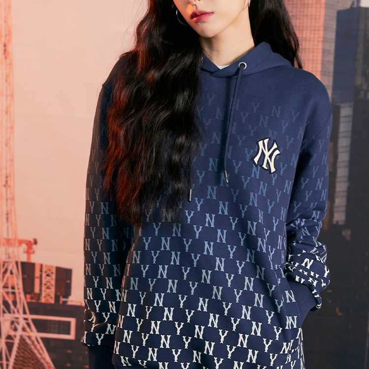 MLB Gradient Logo Full-Print Hoodie New York Yankees Unisex Navy Blue 3AHDM0624-50NYD 圖 5