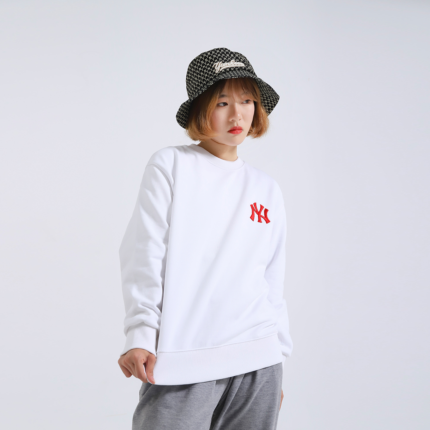 MLB Heart Love Print Casual Sweatshirt Unisex White 31MTL2111-50W 圖 5