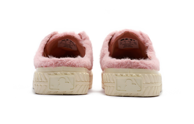 Purchase MLB 海馬毛 輕便 低幫 板鞋 男女同款 粉白