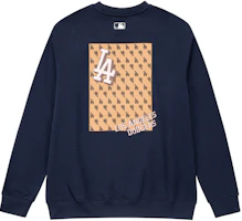 MLB LA Dodgers Retro Fashion Crewneck Sweatshirt Unisex Navy Blue 3AMTM0934-07NYD MLB LA Dodgers Retro Fashion Crewneck Sweatshirt Unisex Navy Blue 3AMTM0934-07NYD