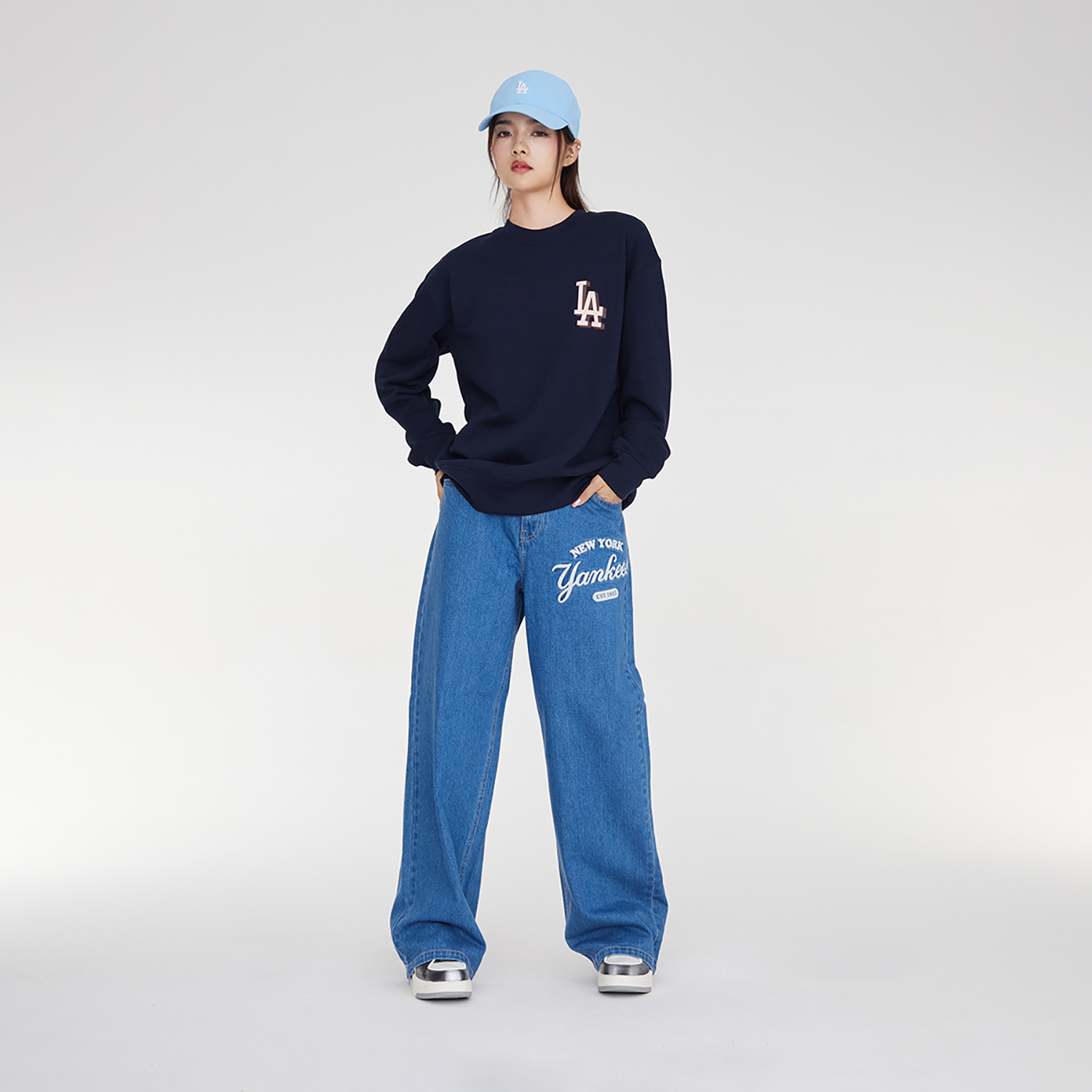 Sizing MLB 洛杉磯道奇復古時尚男女款海軍藍長袖圓領衫 3AMTM0934-07NYD