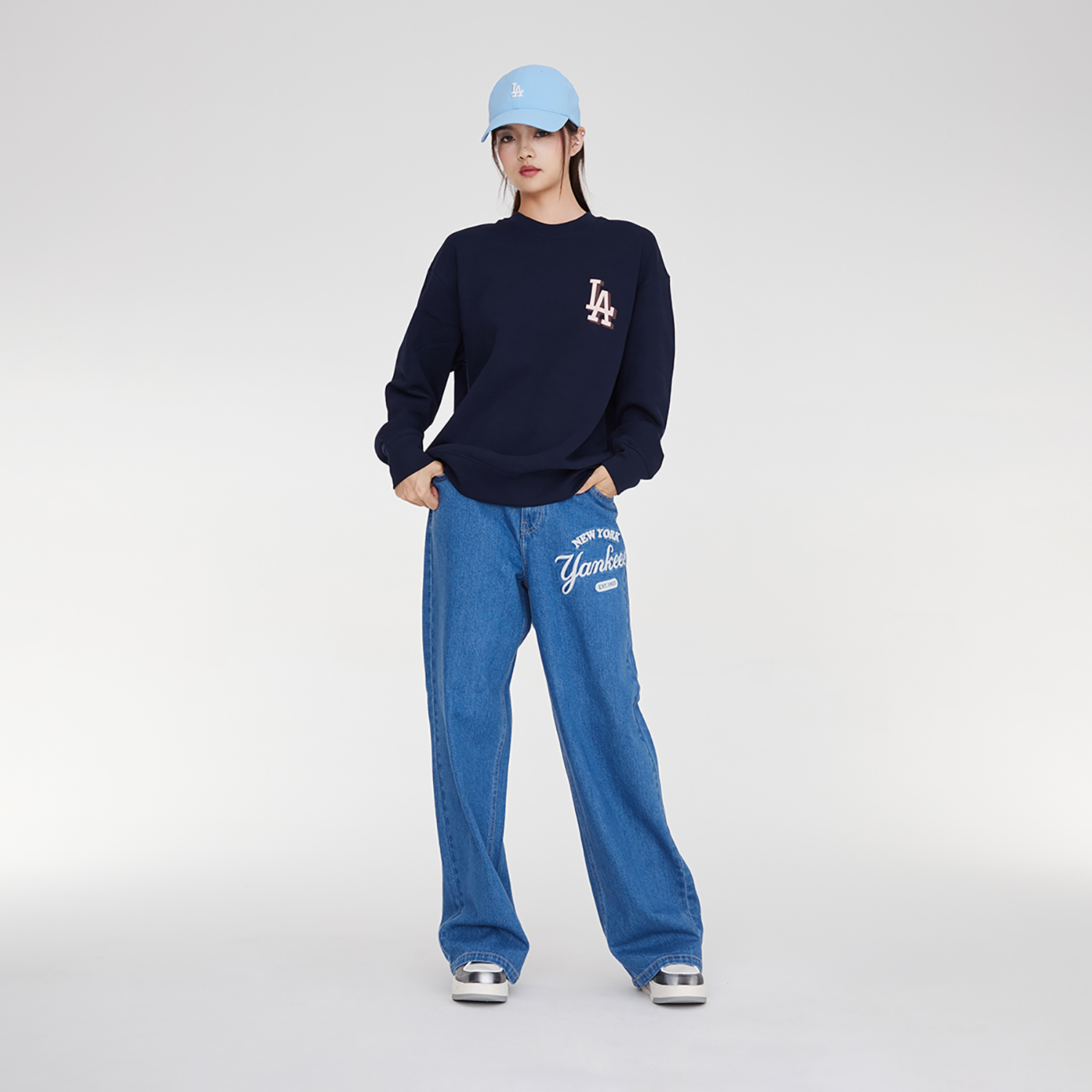 Cheap MLB 洛杉磯道奇復古時尚男女款海軍藍長袖圓領衫 3AMTM0934-07NYD