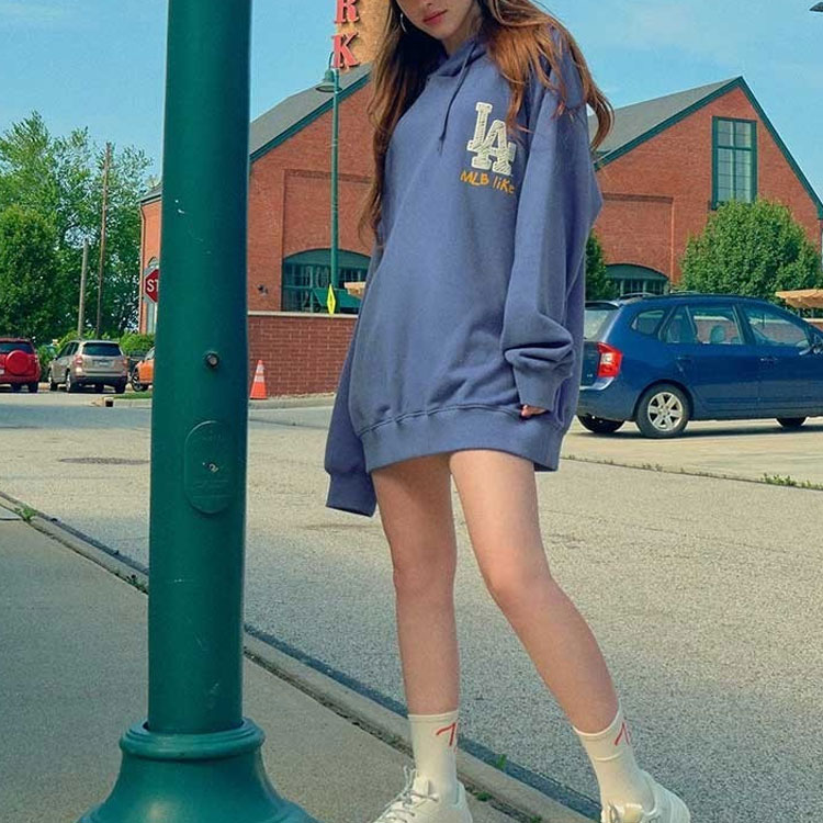 Shop MLB LIKE 시리즈 LA 다저스 그래피티 후디 유니섹스 스카이블루 31HD05941-07U