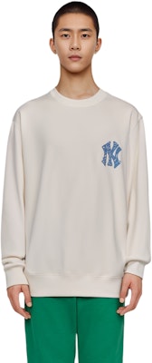 MLB Like Series New York Yankees Logo Ivory White Crewneck Sweatshirt Unisex 31MT05941-50I Details for MLB Like Series New York Yankees Logo Ivory White Crewneck Sweatshirt Unisex 31MT05941-50I