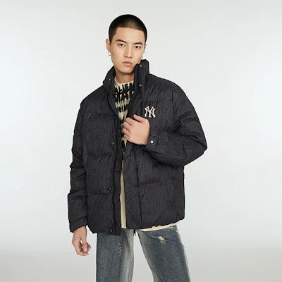 MLB标志满印短款羽绒服男女同款黑色. 3ADJM0736-50BKS Cheap MLB标志满印短款羽绒服男女同款黑色. 3ADJM0736-50BKS