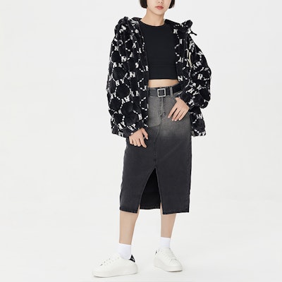 MLB标志印花羊羔绒连帽外套黑色男女款 3AFDM0226-50BKS Shop MLB标志印花羊羔绒连帽外套黑色男女款 3AFDM0226-50BKS