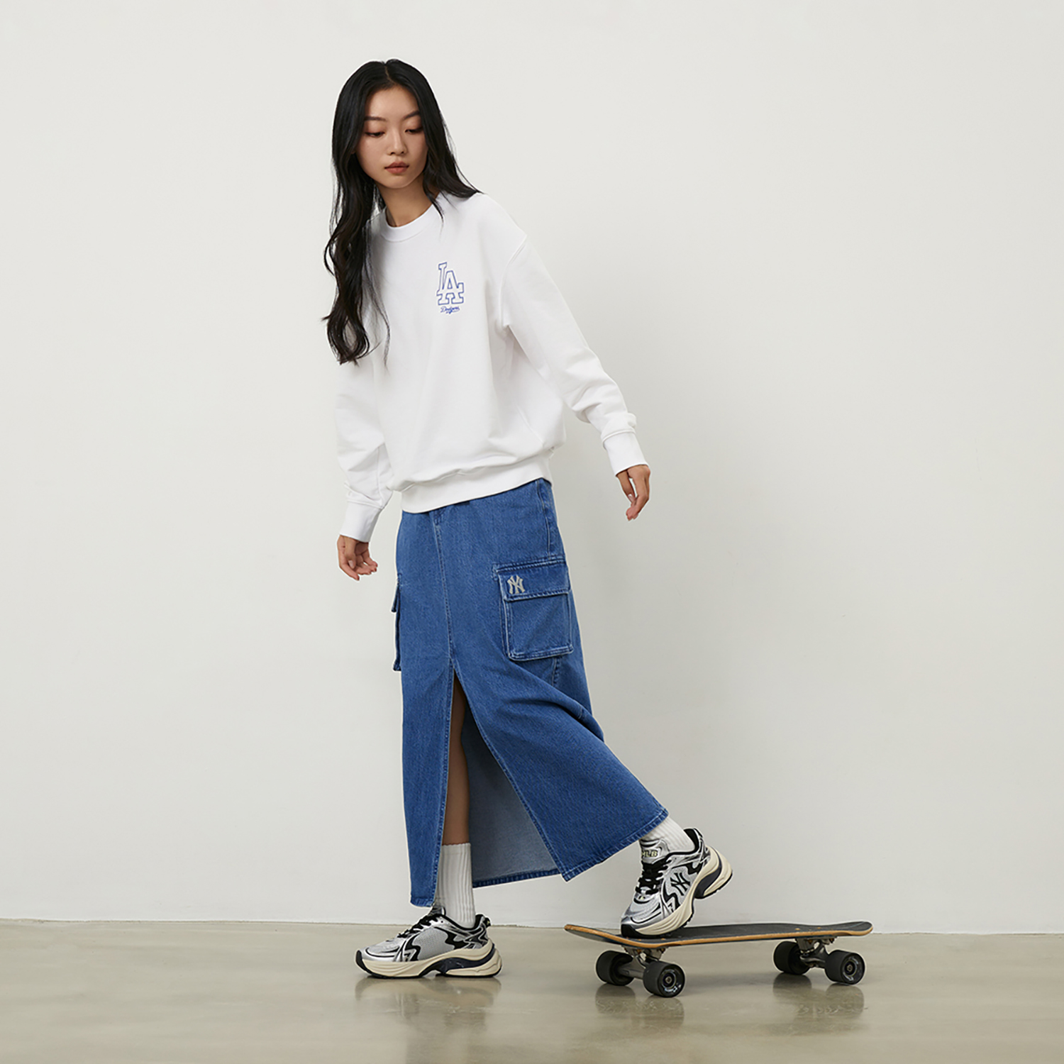 Sizing MLB 洛杉磯道奇 基本款 24FW 圓領衛衣 中性款 米白色 3AMTB9744-07WHS