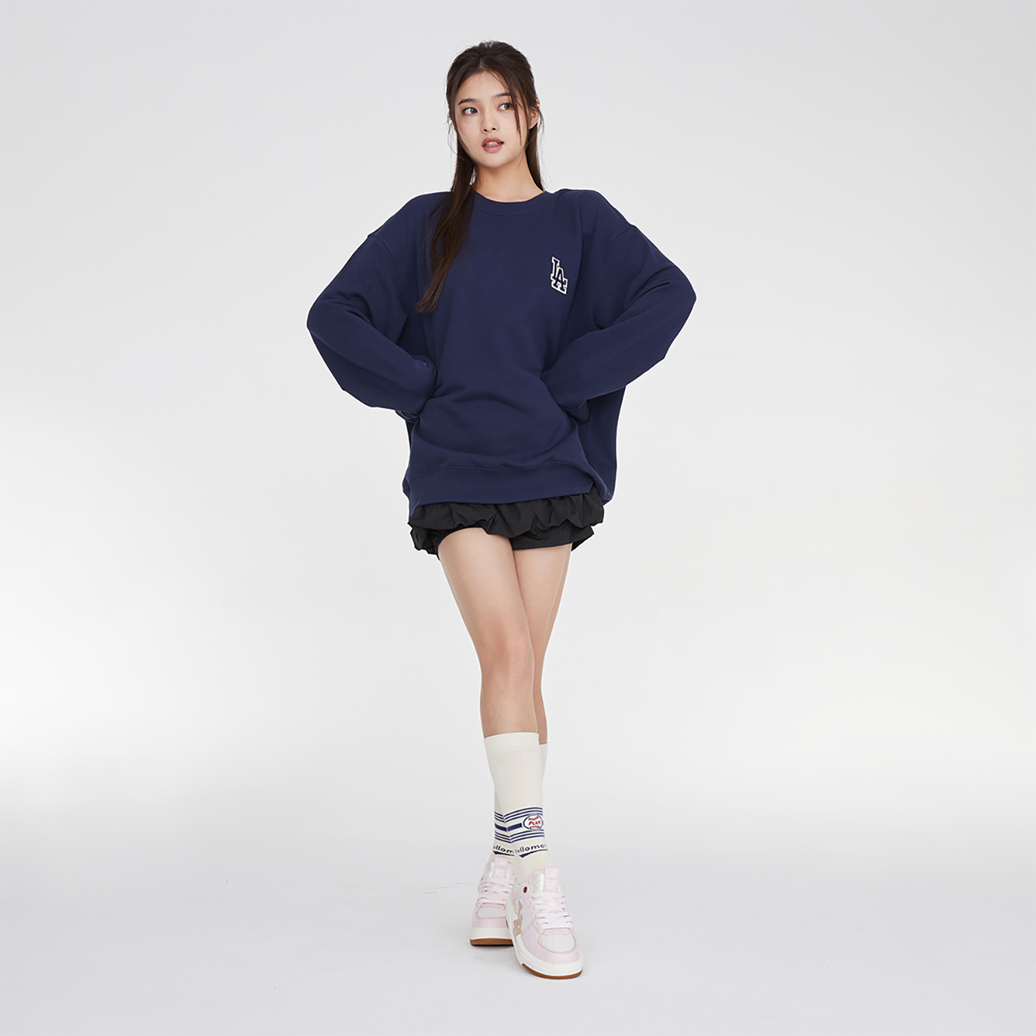 Purchase MLB洛杉磯道奇FW23復古漸層海軍藍中性款長袖衛衣 3AMTM0234-07NYD