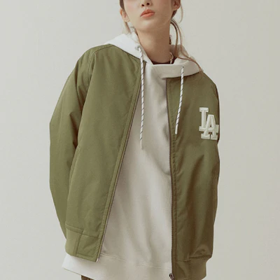 MLB Los Angeles Dodgers Logo Varsity Bomber Jacket Unisex Baseball Collar 31JPU0111-07K Sizing MLB Los Angeles Dodgers Logo Varsity Bomber Jacket Unisex Baseball Collar 31JPU0111-07K