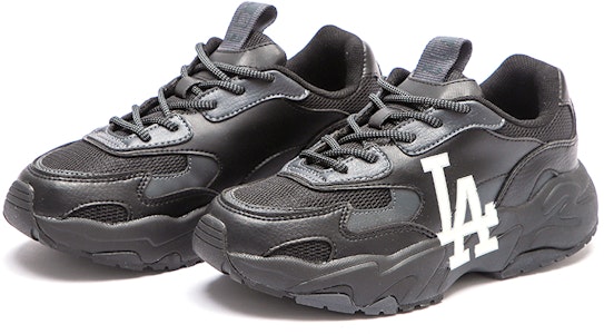MLB Zapatillas Bajas 'Plataforma Negra Estilo Dad Shoe' 3ASHC311N-07BKS Lookbook MLB Zapatillas Bajas 'Plataforma Negra Estilo Dad Shoe' 3ASHC311N-07BKS