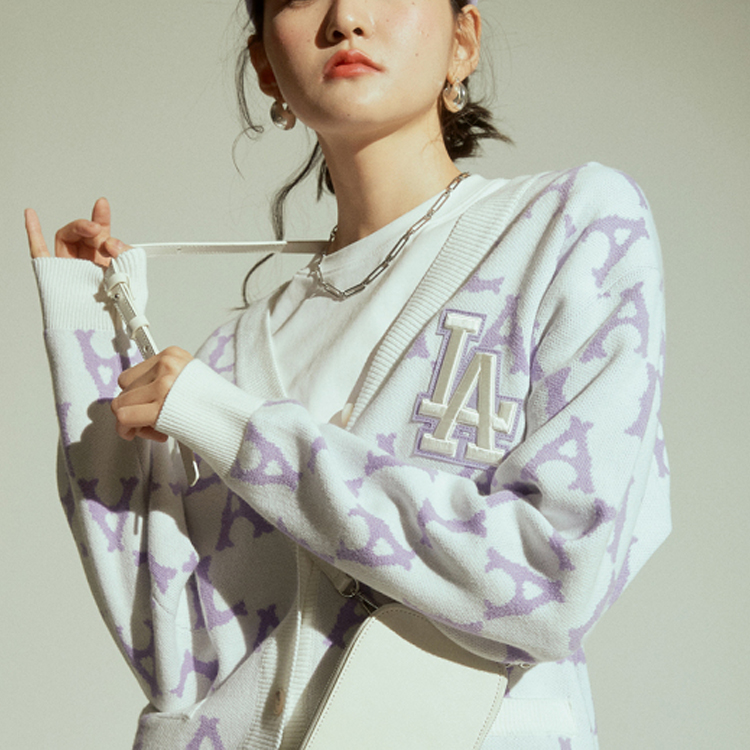 Details for MLB モノグラム LAドジャース レトロ ニット セーター ユニセックス パープル 31KT03111-07V