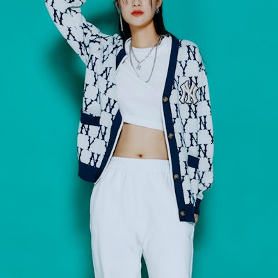 MLB Monogram Logo Series Colorblock Sweater Unisex Blue White. 3AKCM0121-50CRS Shop MLB Monogram Logo Series Colorblock Sweater Unisex Blue White. 3AKCM0121-50CRS