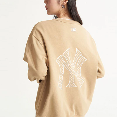 MLB 經典紐約洋基卡其色圓領衛衣 男女適穿 3AMTM0121-50BGD Purchase MLB 經典紐約洋基卡其色圓領衛衣 男女適穿 3AMTM0121-50BGD