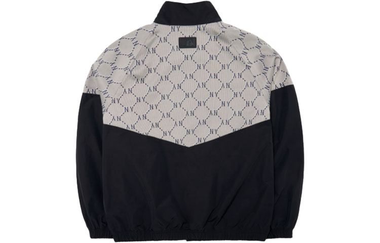 Lookbook Chaqueta Letterman Negra MLB Monograma New York Yankees Unisex Edición Otoño. 3AWJM0221-50BGS