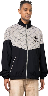 Chaqueta Letterman Negra MLB Monograma New York Yankees Unisex Edición Otoño. 3AWJM0221-50BGS Purchase Chaqueta Letterman Negra MLB Monograma New York Yankees Unisex Edición Otoño. 3AWJM0221-50BGS