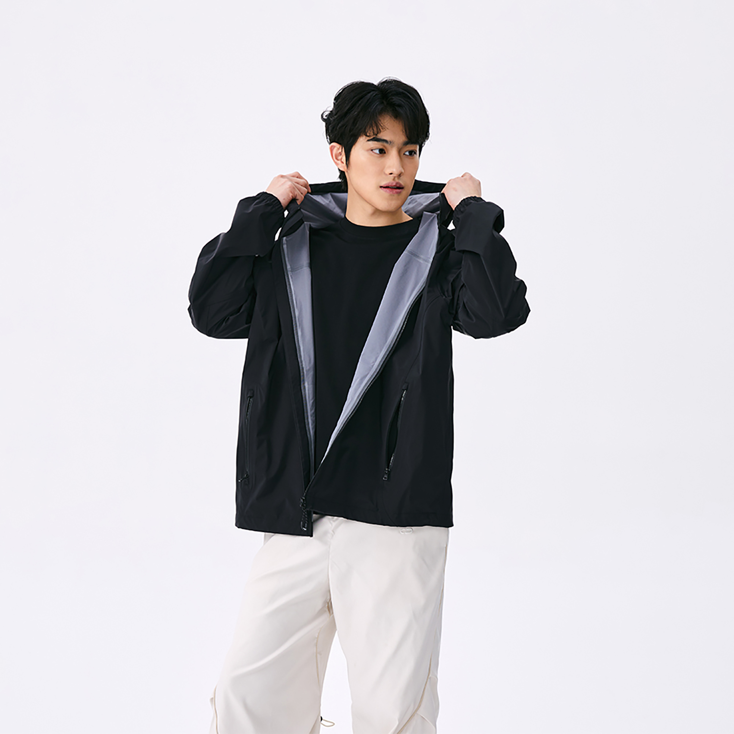 MLB Monogram New York Yankees Unisex Black Windproof Hoodie Jacket 3AWJM0551-50BKS 圖 6