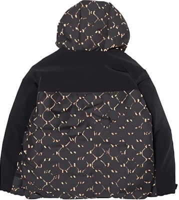 Chaqueta Negra con Capucha MLB NY Yankees Monograma FW24 Unisex Patchwork. 3ADJM0846-50BKS Lookbook Chaqueta Negra con Capucha MLB NY Yankees Monograma FW24 Unisex Patchwork. 3ADJM0846-50BKS