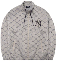 MLB Monogram NY Yankees Jacquard Windbreaker Jacket Grey Men’s Fall Edition 3LWJM0321-50BGS MLB Monogram NY Yankees Jacquard Windbreaker Jacket Grey Men’s Fall Edition 3LWJM0321-50BGS