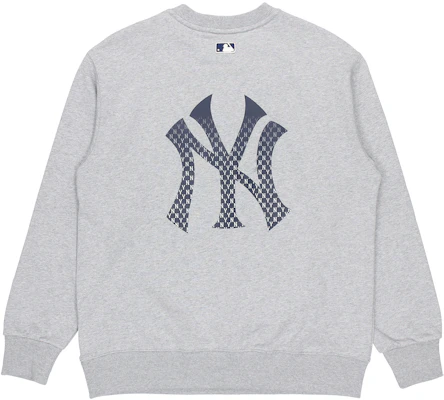 MLB满印系列纽约洋基渐变Logo灰色圆领卫衣 3AMTM0514-50MGS Lookbook MLB满印系列纽约洋基渐变Logo灰色圆领卫衣 3AMTM0514-50MGS