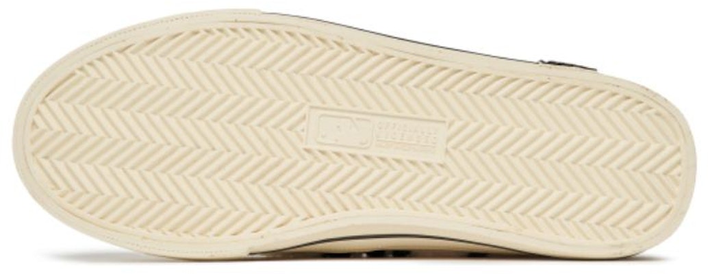 MLB Mule Fleece Monogram 'Putih Low-Top' 3AMUUWS26-50CRS Details for MLB Mule Fleece Monogram 'Putih Low-Top' 3AMUUWS26-50CRS