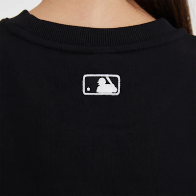 MLB New York Yankees 23FW Black Casual Loose Crewneck Sweatshirt Unisex 3AMTB0134-50BKS 4