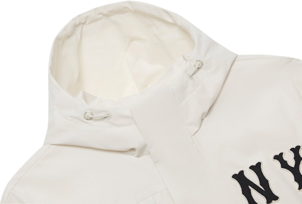 MLB New York Yankees 24FW Cream Unisex Hoodie Jacket - Water-Resistant Casual Wear. 3AWJB0644-50CRM Purchase MLB New York Yankees 24FW Cream Unisex Hoodie Jacket - Water-Resistant Casual Wear. 3AWJB0644-50CRM