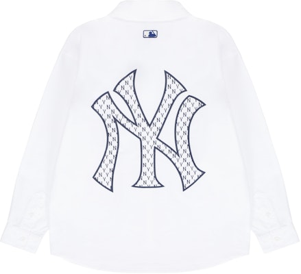 MLB New York Yankees Kaos Lengan Panjang Logo Belakang Unisex Putih. 3AWS03121-50WHS Buy MLB New York Yankees Kaos Lengan Panjang Logo Belakang Unisex Putih. 3AWS03121-50WHS