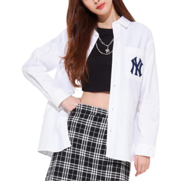 Shop MLB New York Yankees Kaos Lengan Panjang Logo Belakang Unisex Putih. 3AWS03121-50WHS