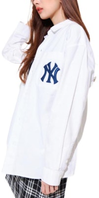 MLB New York Yankees Kaos Lengan Panjang Logo Belakang Unisex Putih. 3AWS03121-50WHS Details for MLB New York Yankees Kaos Lengan Panjang Logo Belakang Unisex Putih. 3AWS03121-50WHS