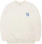 Lookbook MLB 뉴욕 양키스 백 프린트 크루넥 풀오버 스웻셔츠 화이트 유니섹스 3AMTI0121-50CRS
