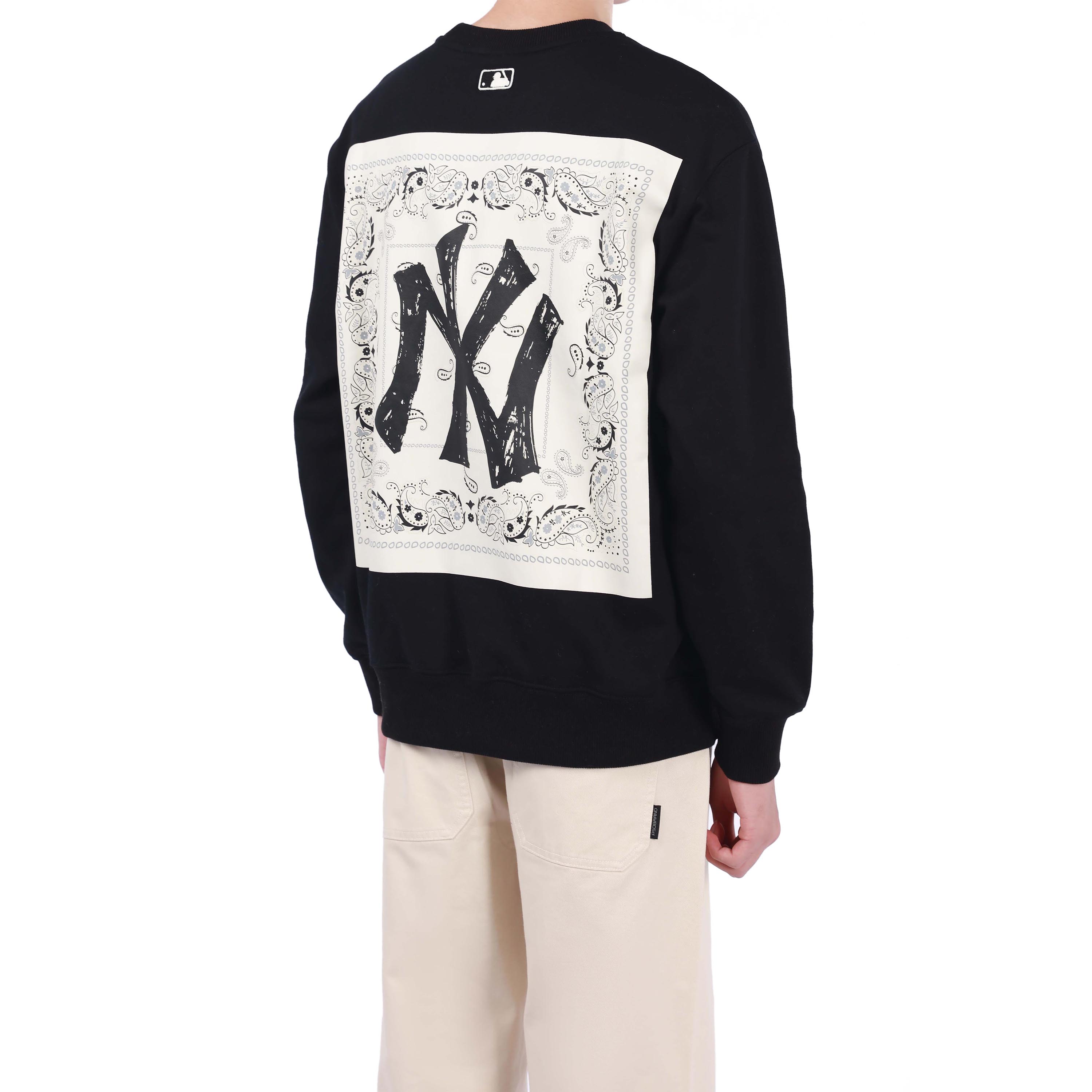 Purchase MLB New York Yankees Back Print Crewneck Sweatshirt Unisex Black 3AMTI0121-50BKS