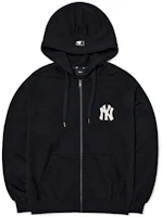 MLB New York Yankees Basic Logo Black Zip-Up Hoodie Jacket Unisex Sweater 3ATRB0124-50BKS MLB New York Yankees Basic Logo Black Zip-Up Hoodie Jacket Unisex Sweater 3ATRB0124-50BKS