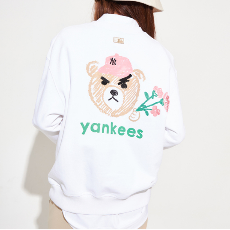 MLB New York Yankees Bear Print Crewneck Sweatshirt Unisex White 3AMT00121-50WHS 圖 6