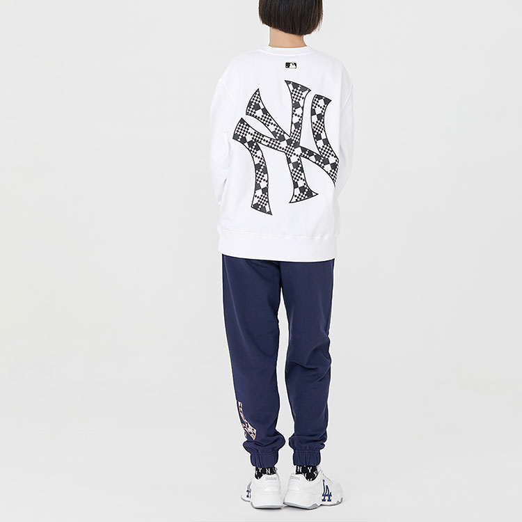 MLB New York Yankees Big Logo Print Crewneck Long Sleeve Sweatshirt White Unisex 3AMTO0226-50WHS 圖 4