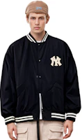 Purchase MLB 紐約洋基隊黑色尼龍寬鬆棒球外套 男女款長袖夾克 3AJPV0434-50BKS