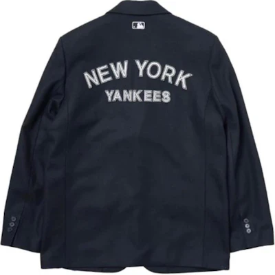 MLB 뉴욕 양키스 블랙 바시티 레터 프린트 블레이저 재킷 유니섹스. 3AJKV0144-50BKS Lookbook MLB 뉴욕 양키스 블랙 바시티 레터 프린트 블레이저 재킷 유니섹스. 3AJKV0144-50BKS