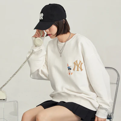 MLB New York Yankees Kartun Arnab Baju Cream Oversized Unisex 3AMTQ0131-50CRS Cheap MLB New York Yankees Kartun Arnab Baju Cream Oversized Unisex 3AMTQ0131-50CRS